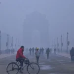 हिमाचल पर दोहरी मार: कड़ाके की ठंड और बढ़ता प्रदूषण बिगाड़ रहे हैं पर्यटन और खेती का गणित