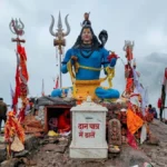 सिरमौर: आस्था की ऊँचाइयों पर गूँजे जयकारे, चार माह बाद खुले चूड़धार में शिरगुल महाराज के कपाट