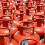 LPG Delivery: घर बैठे मिलेगा गैस सिलेंडर, एजेंसियों में भीड़ न लगाएं उपभोक्ता—निगम की अपील