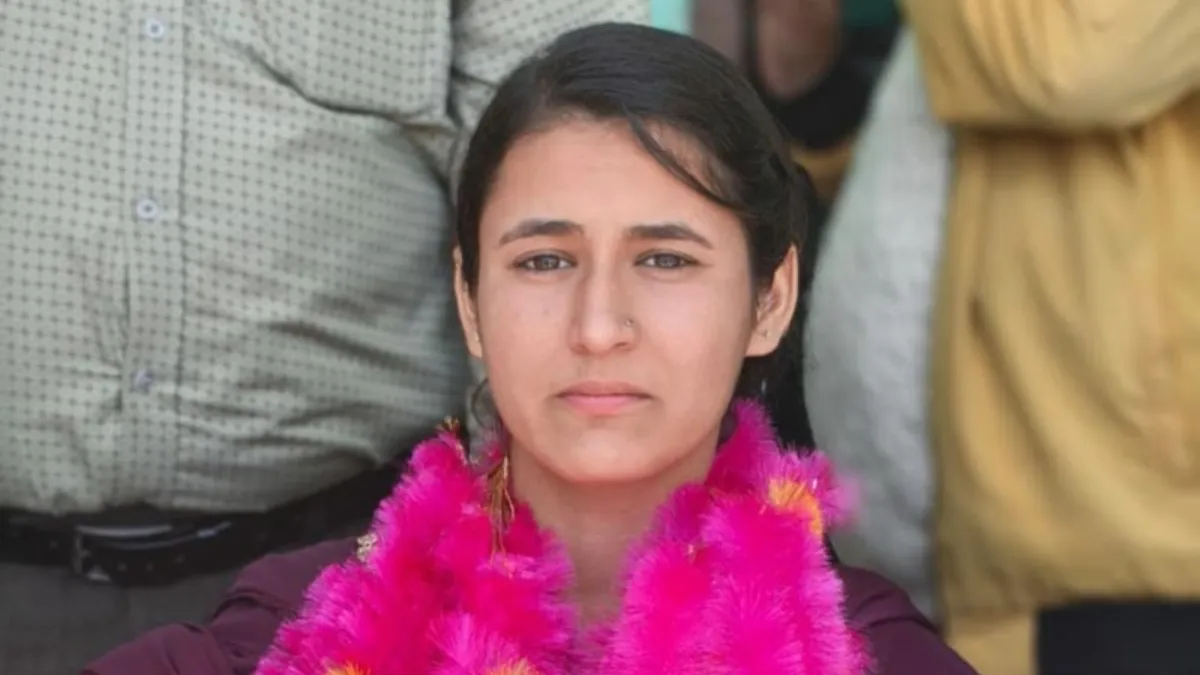 HPBOSE 12th Topper Arushi Sharma from Sirmour Himachal Pradesh.