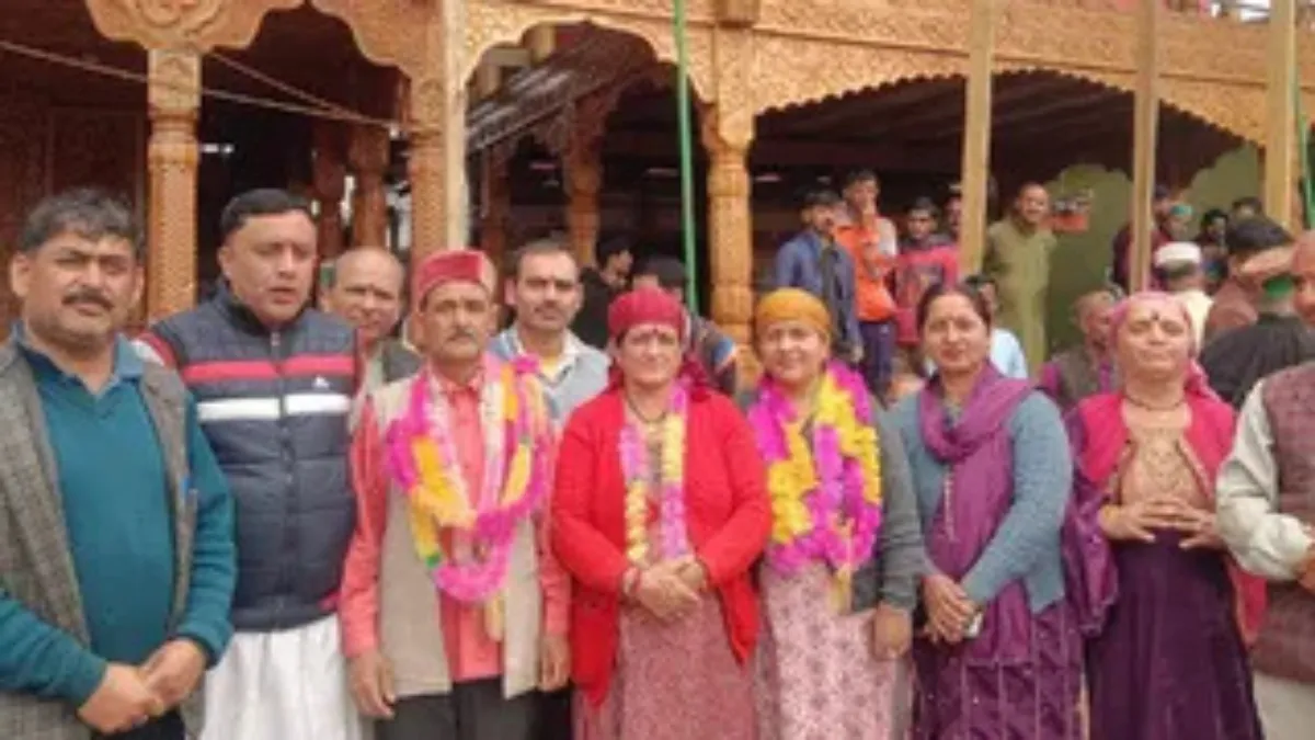 टटियाना पंचायत में पर्ची सिस्टम से चयन